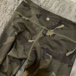 Lulu lemon leggings size 4